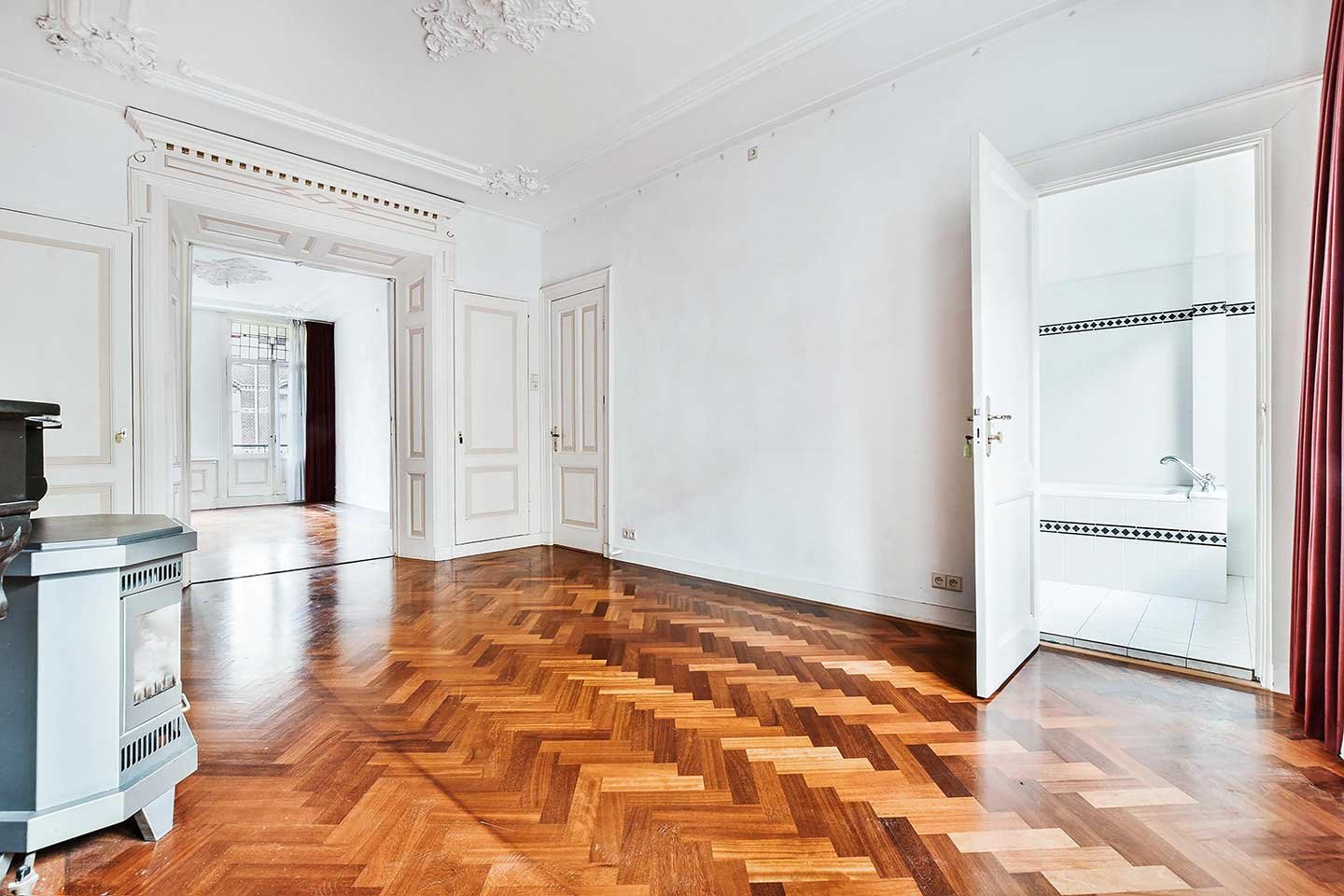 Three-bedroom with garden